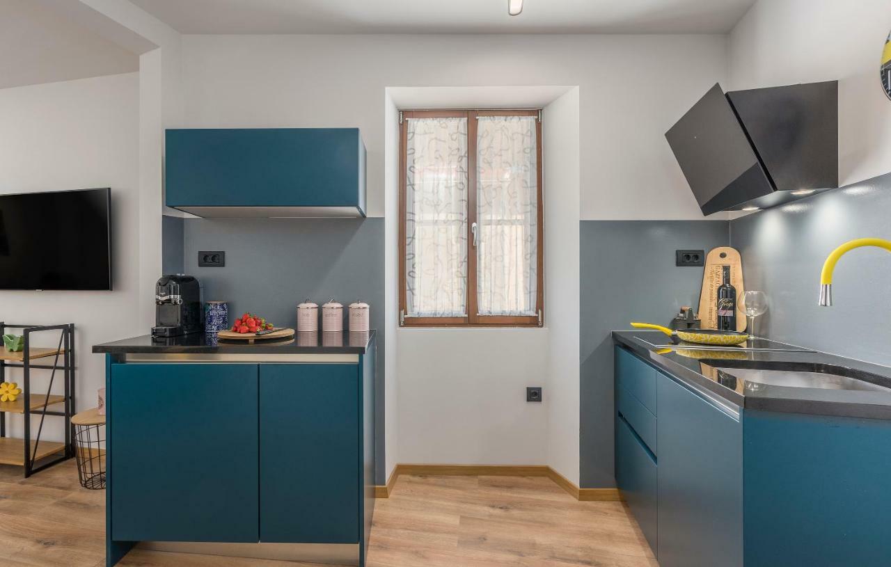 Heritage De Amicis Apartment Rovinj Extérieur photo